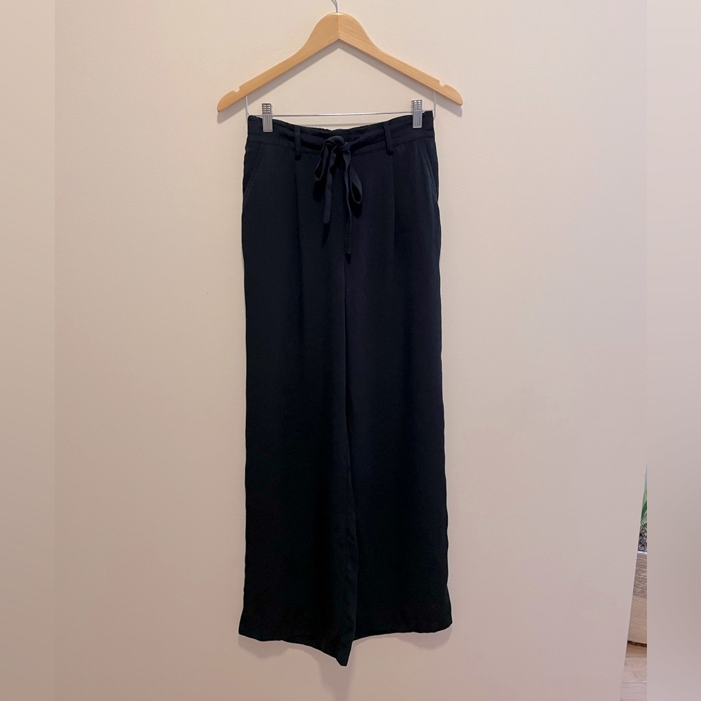 High waisted wide leg pants